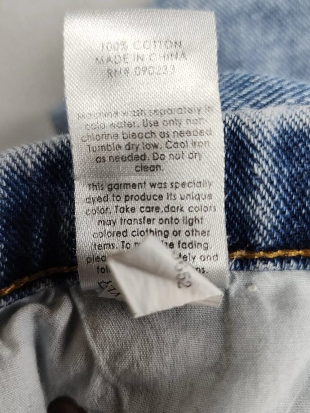 PacSun Womens Baggy Jeans Size 29 High Rise Light Blue Distressed Raw Hem - Picture 4 of 12